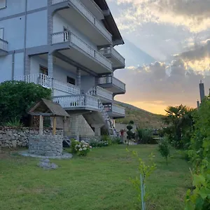 Couette-café Bella Vista, Shkodër